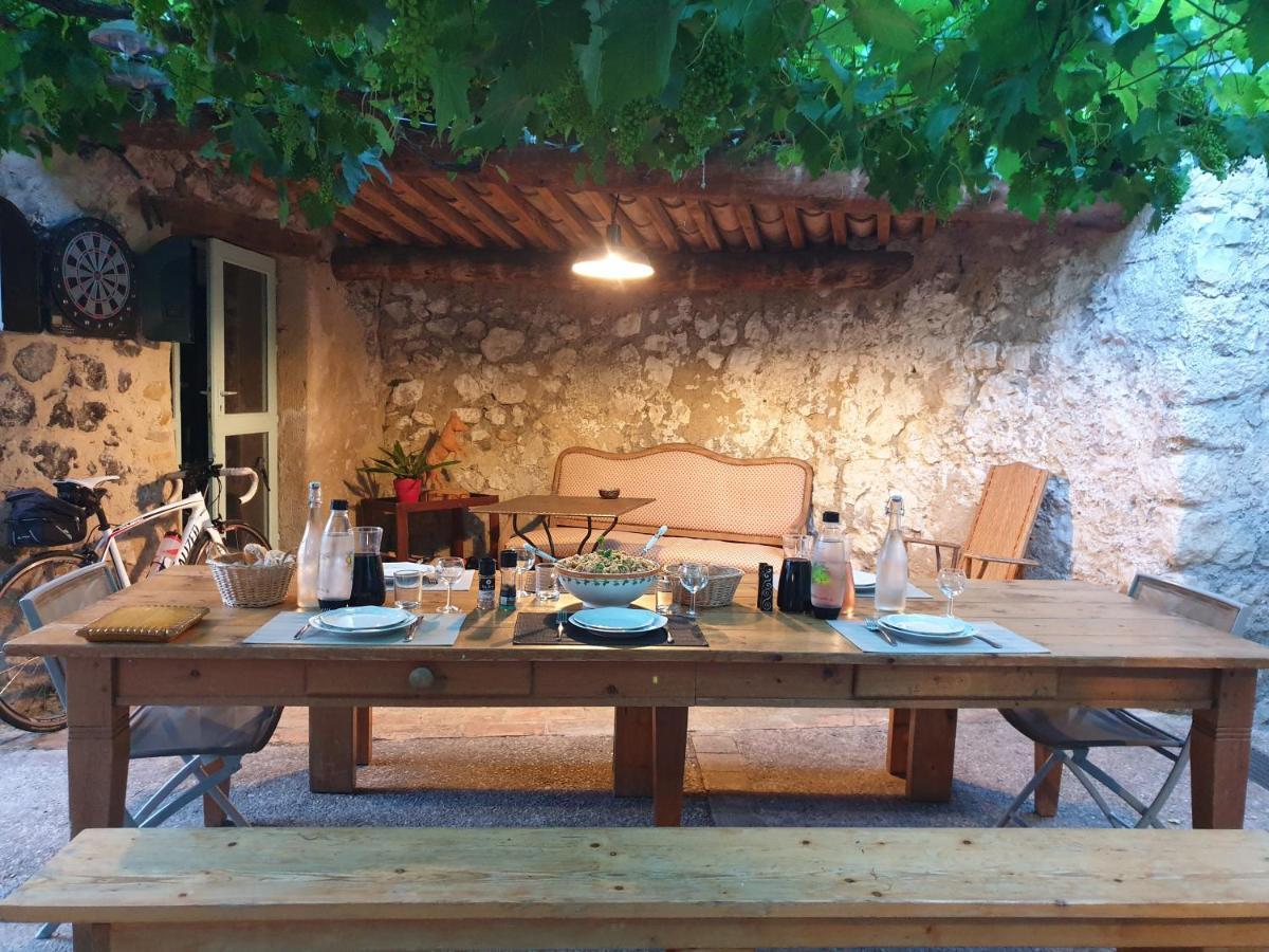 Mas De Reilhanette Montbrun-les-Bains Εξωτερικό φωτογραφία