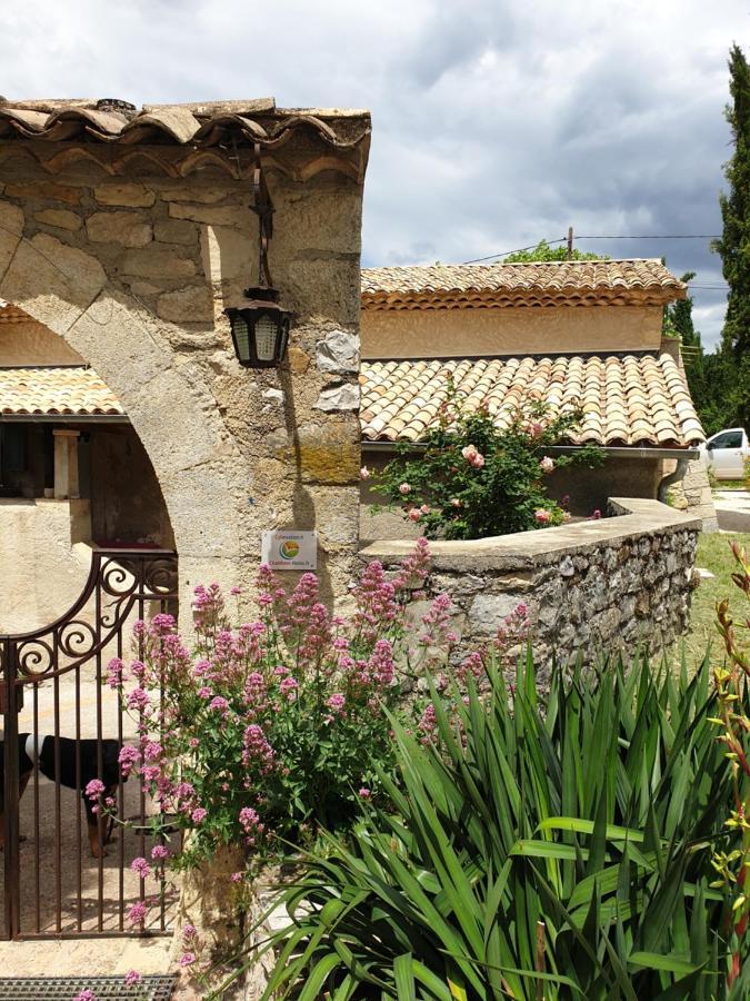 Mas De Reilhanette Montbrun-les-Bains Εξωτερικό φωτογραφία
