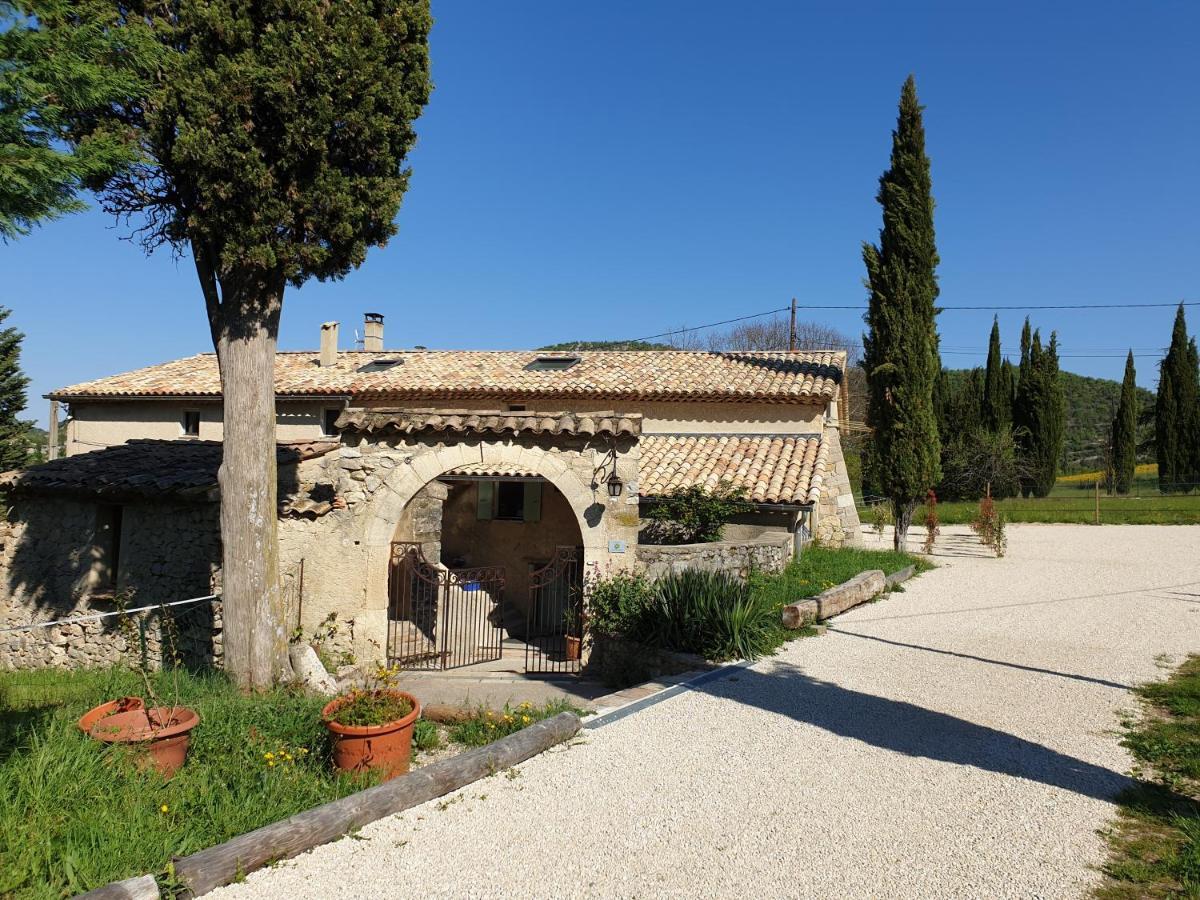 Mas De Reilhanette Montbrun-les-Bains Εξωτερικό φωτογραφία